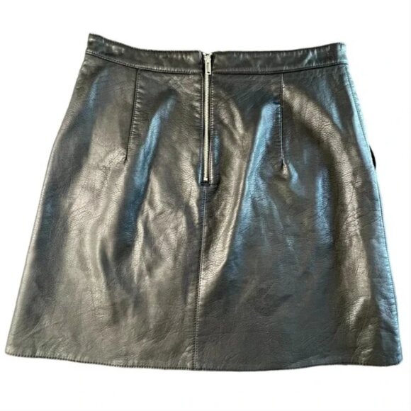 ZARA Basic Collection Faux Leather Miniskirt  size Medium - Picture 4 of 6
